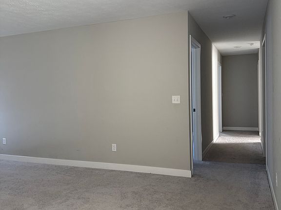 5th image of 2065 Herrera Ln