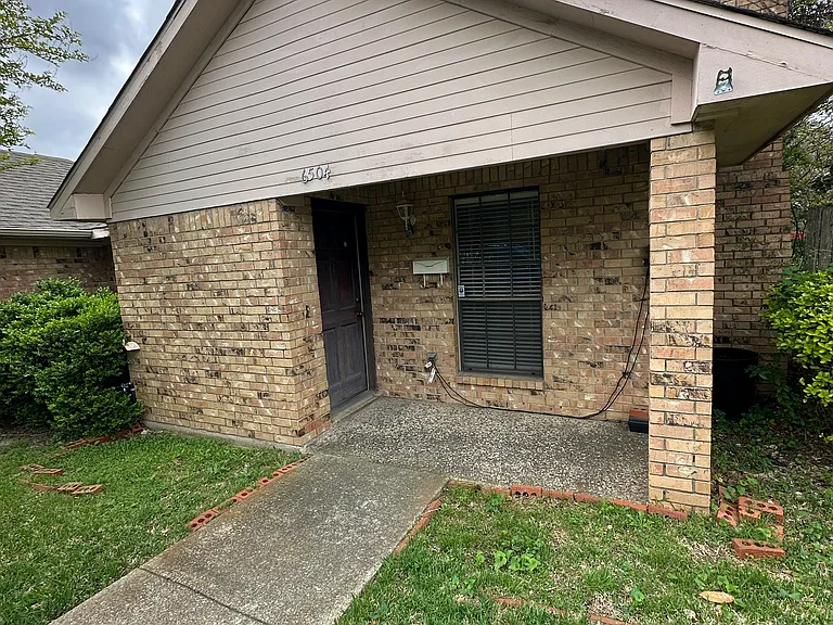 6504 Chicory Ct — Photo 10