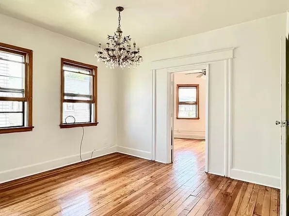 161 West 25th Street image 7 of 13