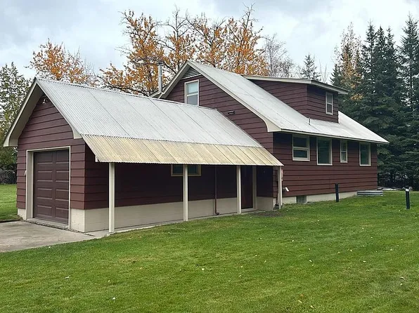 4582 Elliott Ln, Fairbanks, AK 99709