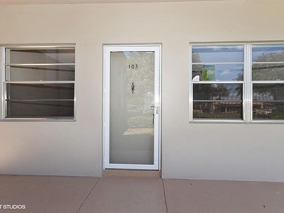 2nd image of 30 Lake Vista Trl APT 103