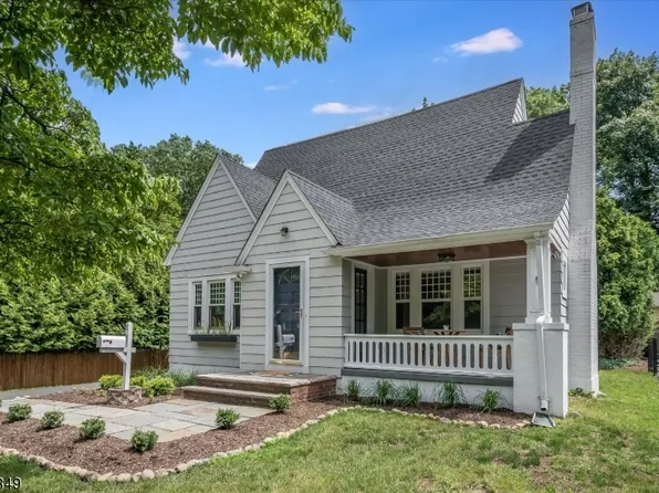 5 Lincoln St, Ramsey Boro, NJ 07446