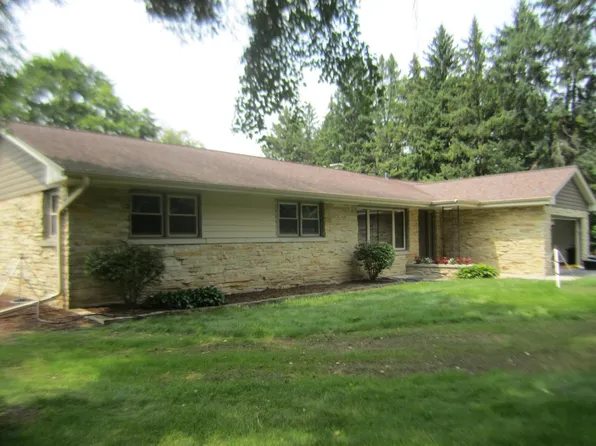 9649 North Fairfield ROAD, Mequon, WI 53092