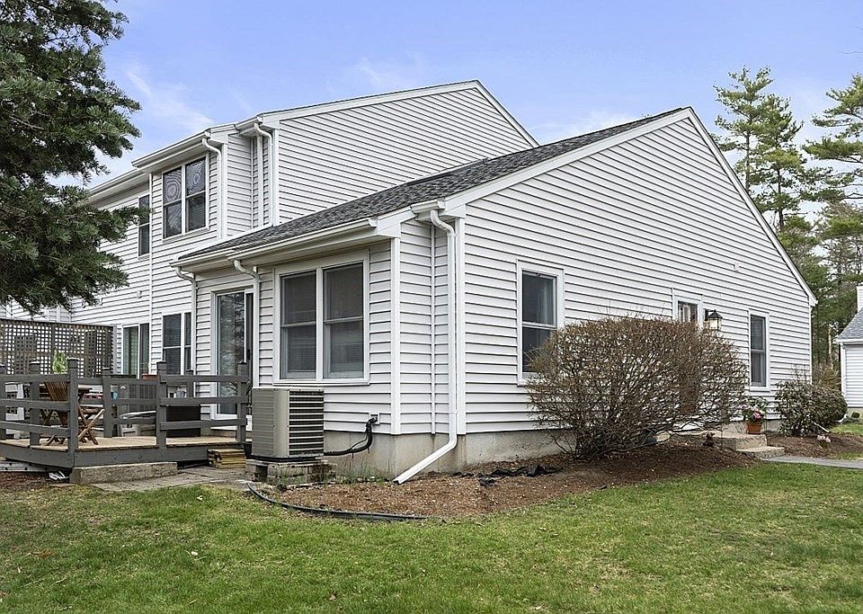1st image of 19 Whittier Ln #19