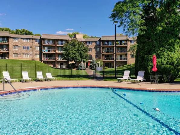 Edina Highland Villa, 5250 Villa Way #155, Minneapolis, MN 55436