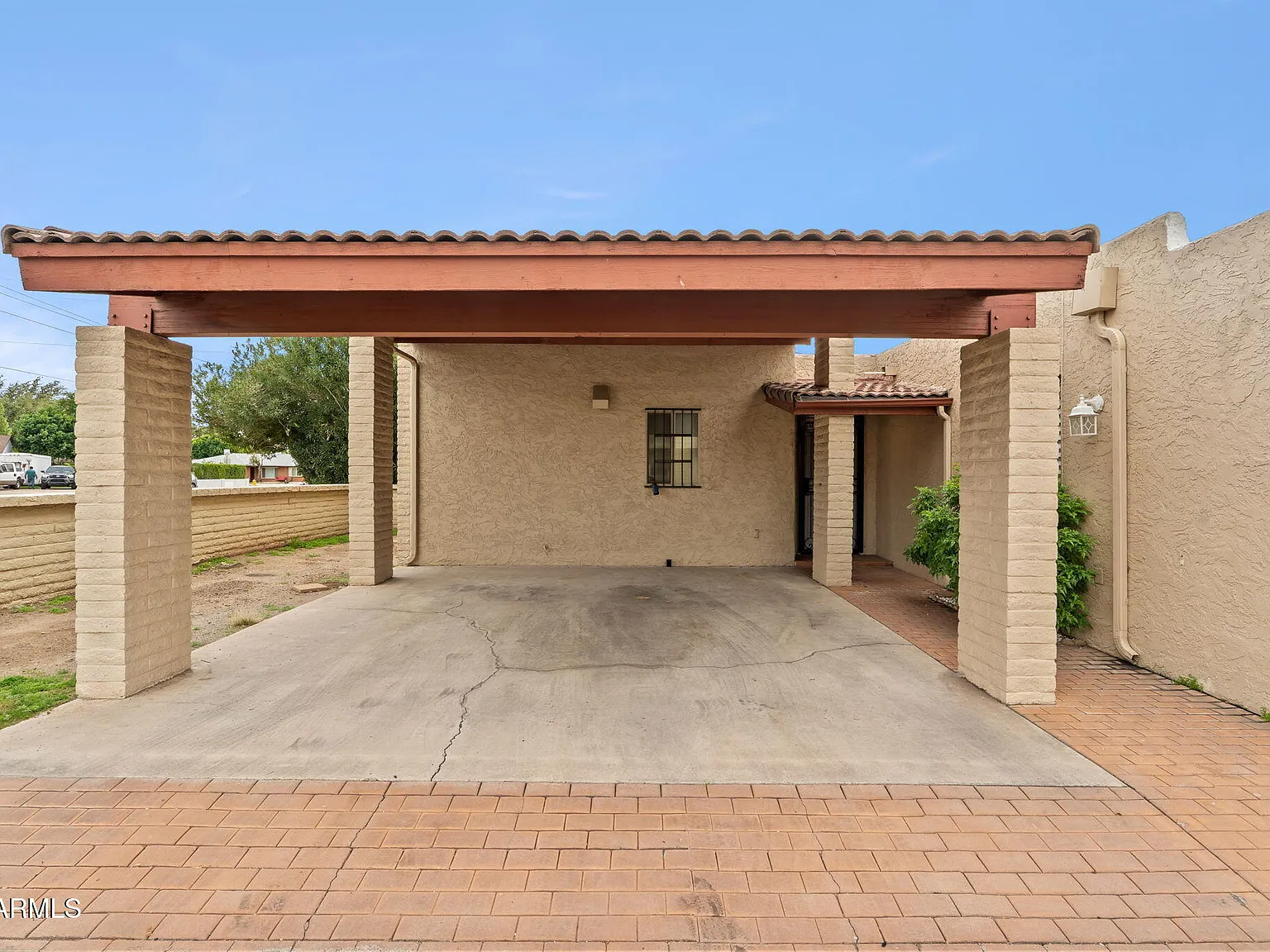 3 bed, 2.0 bath, 1684 sqft, $2,750 — Photo 3