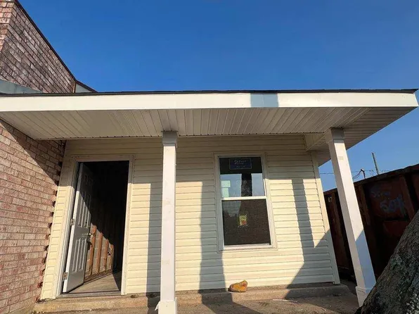 3817 Juno Dr, Chalmette, LA 70043