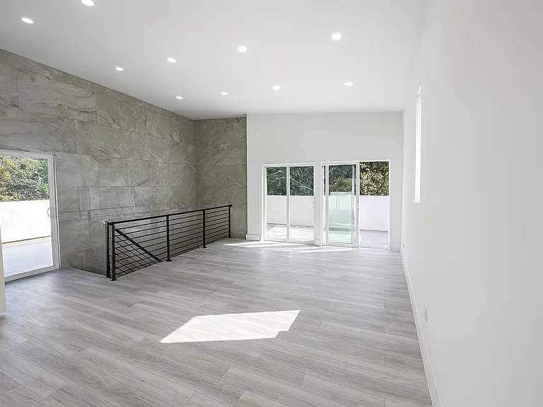 1180 Holly St NW — Photo 29