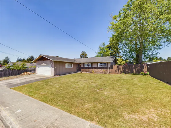 1873 Timothy Rd, McKinleyville, CA 95519