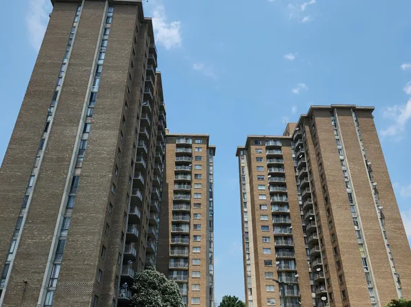 1836 Metzerott Rd APT 216, Hyattsville, MD 20783