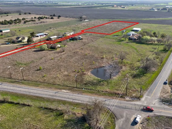 670 S Fm 1138, Nevada, TX 75173