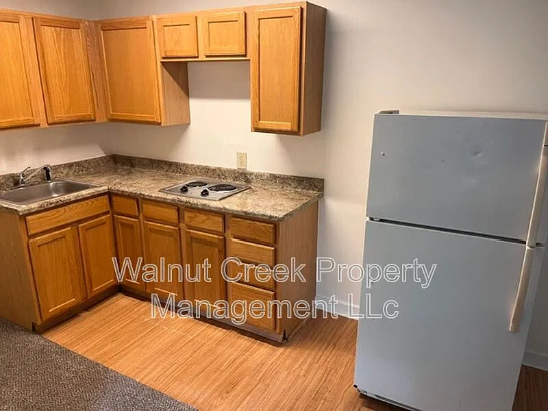 1 bed, 1.0 bath, 700 sqft, $795 — Photo 4
