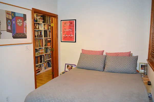 Rented by OvCo Realty | media 29