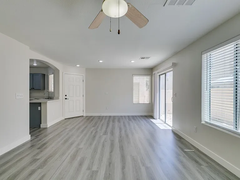 5011 Groveland Ave — Photo 12