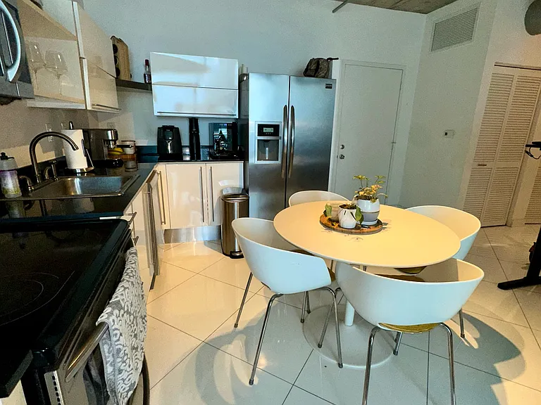 690 SW 1st Ct #1430 — Photo 17