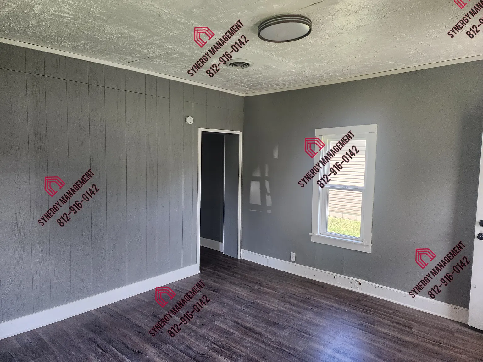 1123 Helm Street - 1 — Photo 3