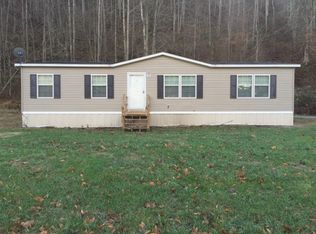 50 Aspen Ln, Evarts, KY 40828