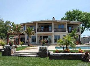 48 Lucinda Dr, Babylon, NY 11702