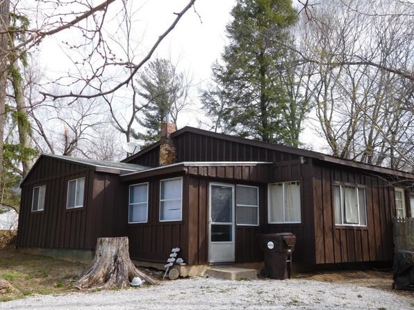 1030 S Creve Coeur Ave