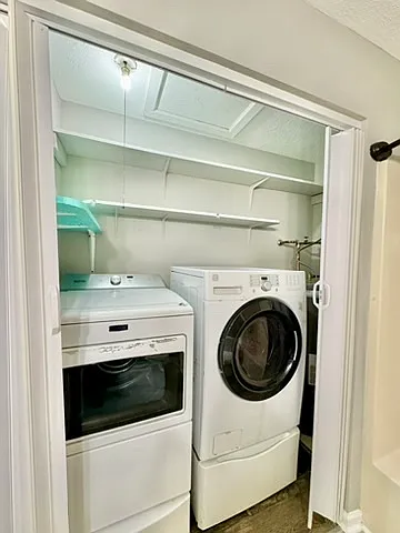2024-2026 Hickory Hill Dr #2024 — Photo 7