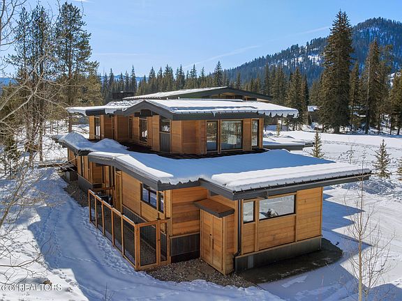 4th image of 15555 Tall Timber Rd