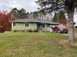 1215 Stanford Ave, Duluth, MN 55811