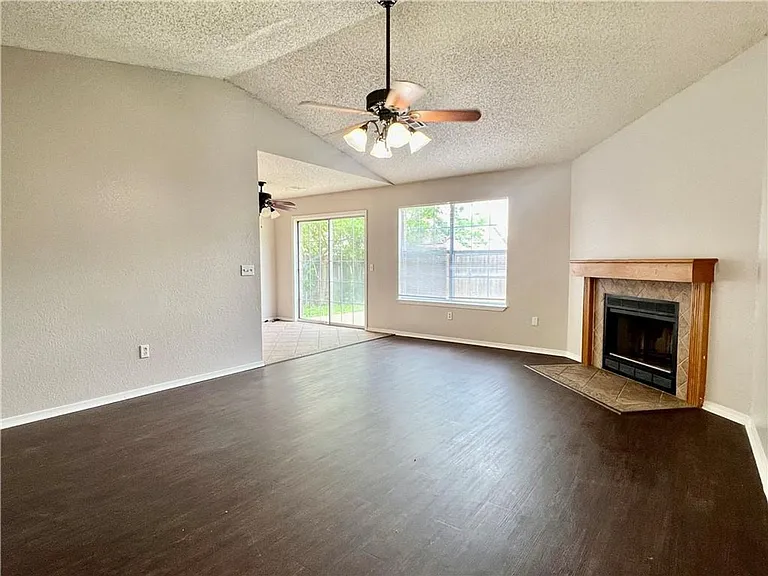4338 W Chaparral Ln — Photo 5