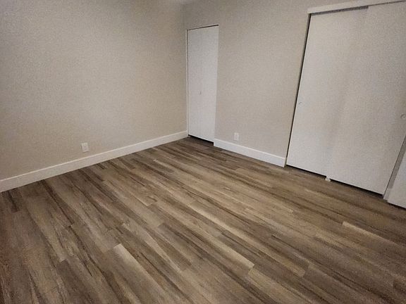 5th image of 647 Dutton Ave #11500010
