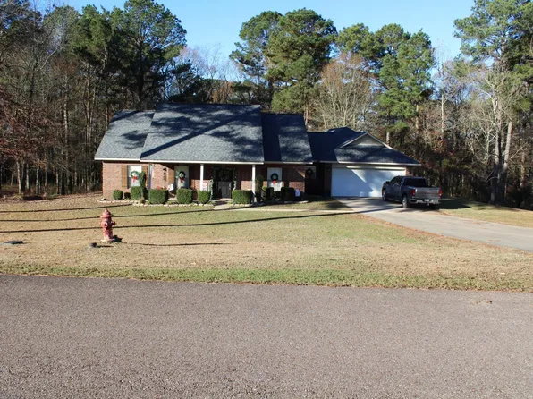 (undisclosed Address), Nashville, AR 71852