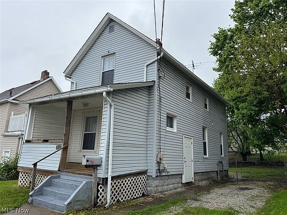 3rd image of 1009 W Wilbeth Rd
