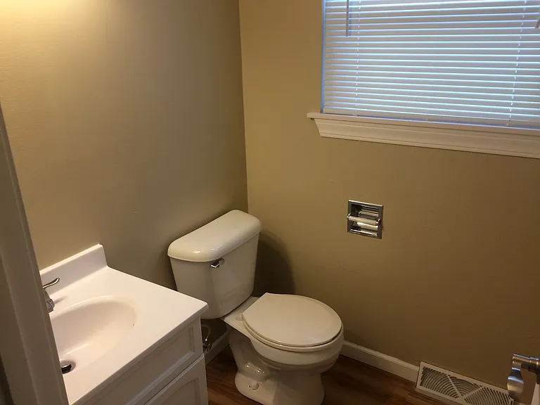 1814 Cameron Dr #1 — Photo 11