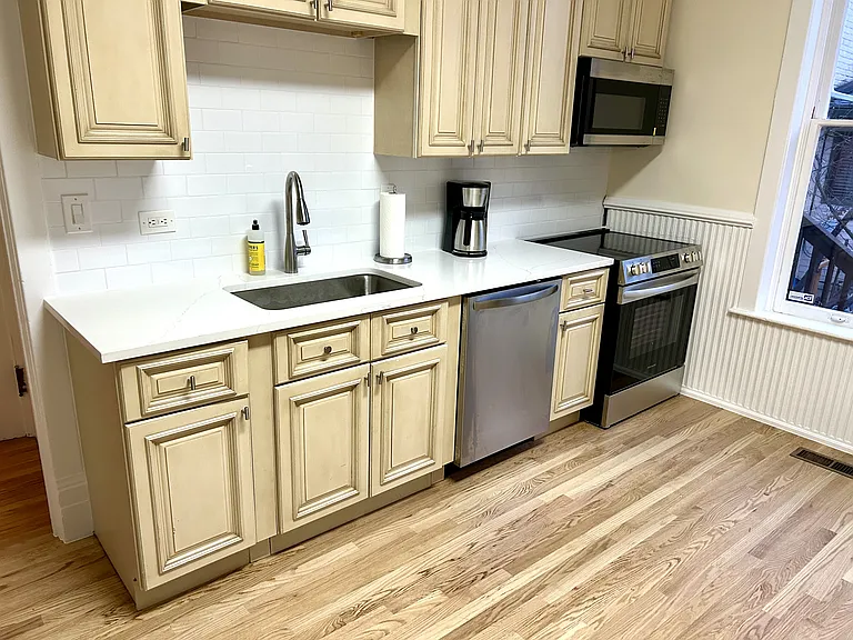 1542 N Williams St #A — Photo 21
