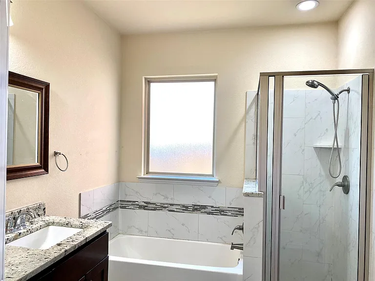 621 Fleming St — Photo 13