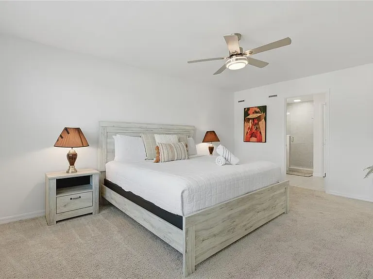 710 Longboat Dr — Photo 26