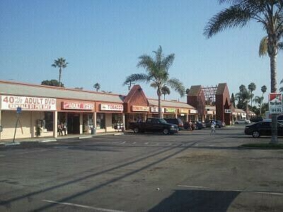 2nd image of 1272 S Magnolia Ave