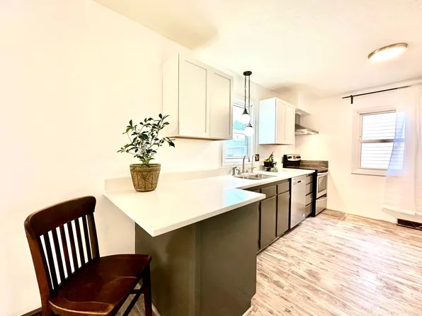 2633 Idaho Ave S, Saint Louis Park, MN 55426