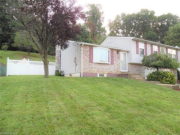 3rd image of 612 W Fernwood Dr