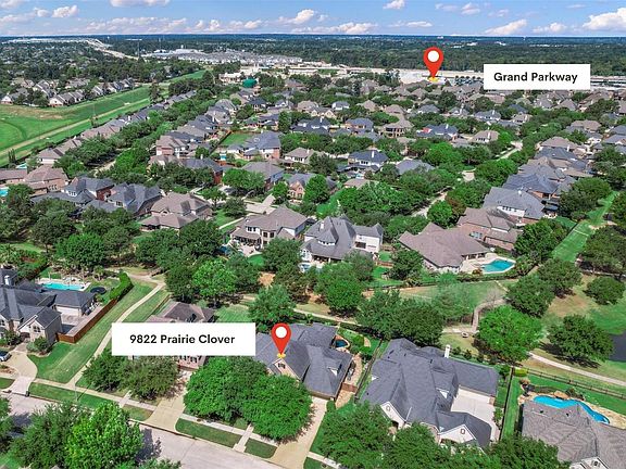 5th image of 9822 Prairie Clover Ln