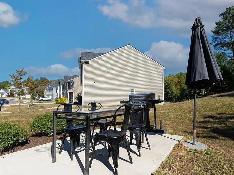129 Zulabelle Ct — Photo 3