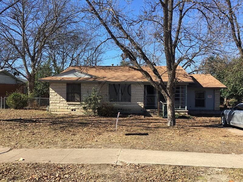 1st image of 1101 Searcy Dr