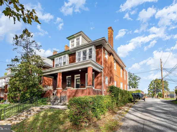 1424 Verbeke St, Harrisburg, PA 17103