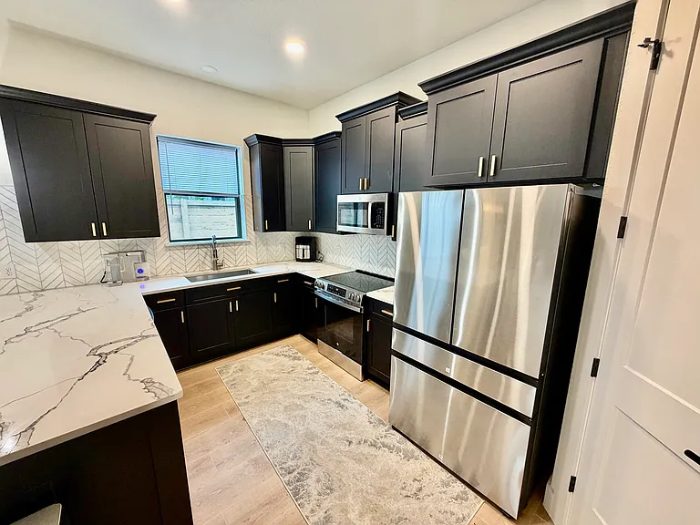 1722 N Olive St — Photo 18