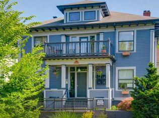 10 NE Fargo St APT 3, Portland, OR 97212