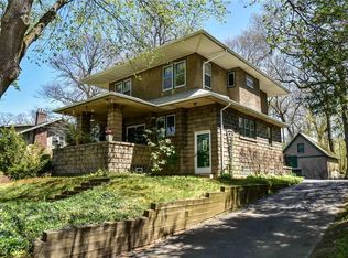 910 Main St, East Rochester, NY 14445