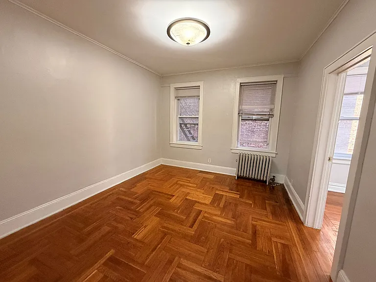 56 Van Reypen St #24E — Photo 2