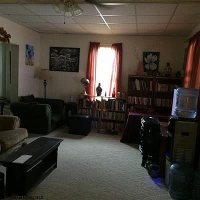 4th image of 109 Highland Dr