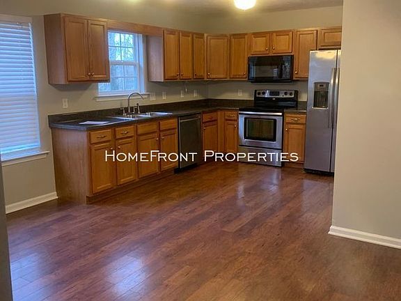 3rd image of 4244 Birch Dr