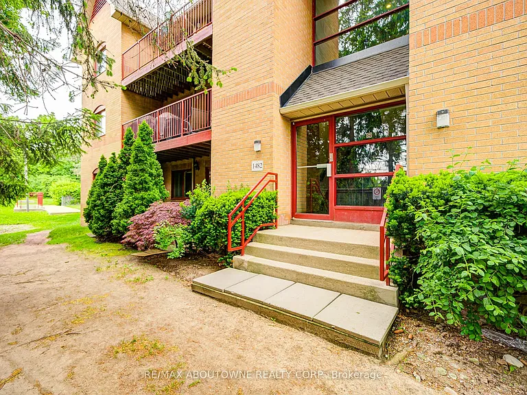 1482 Pilgrims Way #1514 — Photo 4