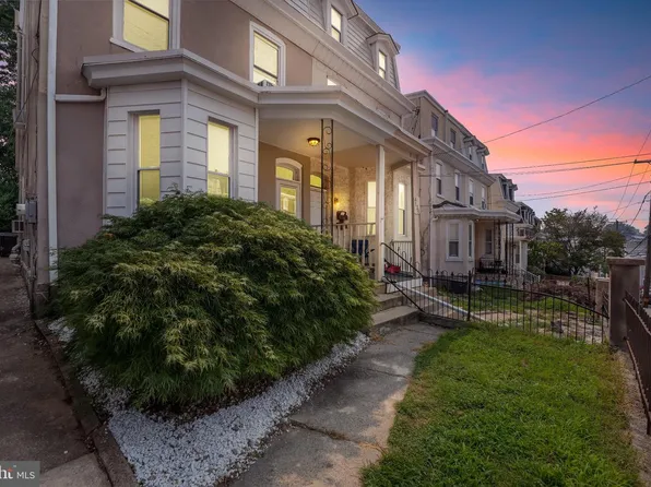 4135 Pechin St, Philadelphia, PA 19128