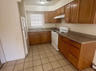 1604 Hobson Rd, Fort Wayne, IN 46805